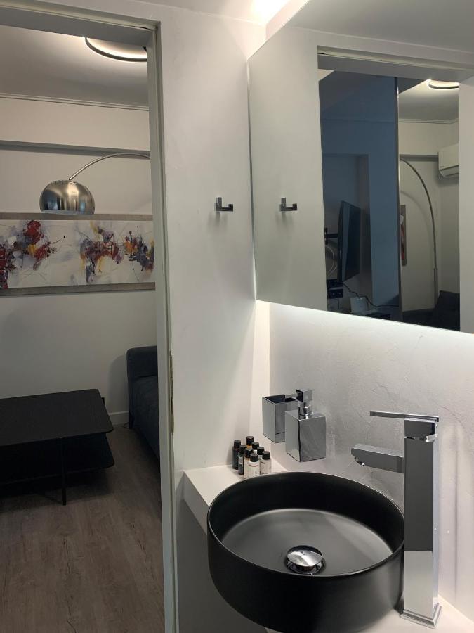 Brand-New , Delux Apt In Central Athens! Apartment Exterior photo